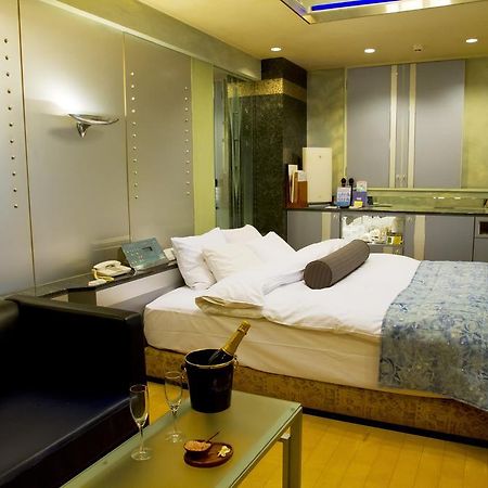 Hotel Grand Garden (Adults Only) Yokohama  Oda fotoğraf
