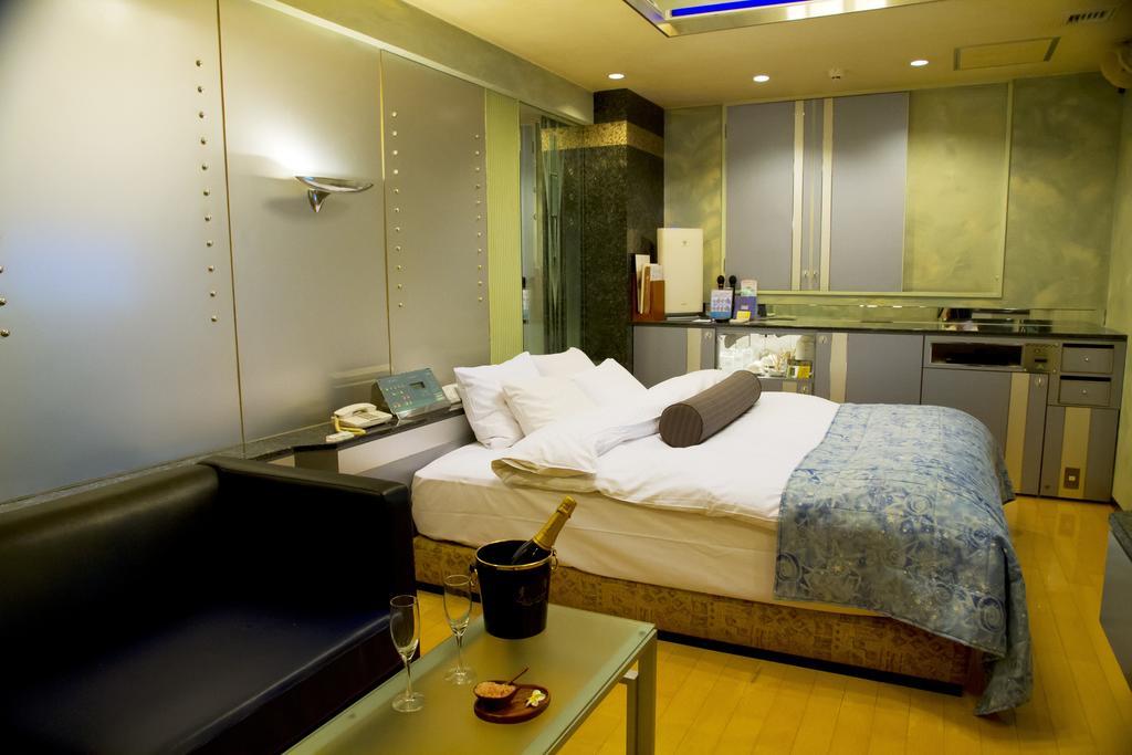 Hotel Grand Garden (Adults Only) Yokohama  Oda fotoğraf